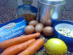 cucina,ricetta,ricette,dolci,torte,dolce di carote,ricetta fotografata,dolce per la merenda,ricetta con carote,
