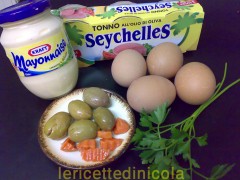 barchette-uova-al-tonno.jpg