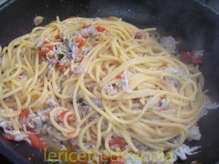 spaghetti-al-pesce-neonato-.jpg